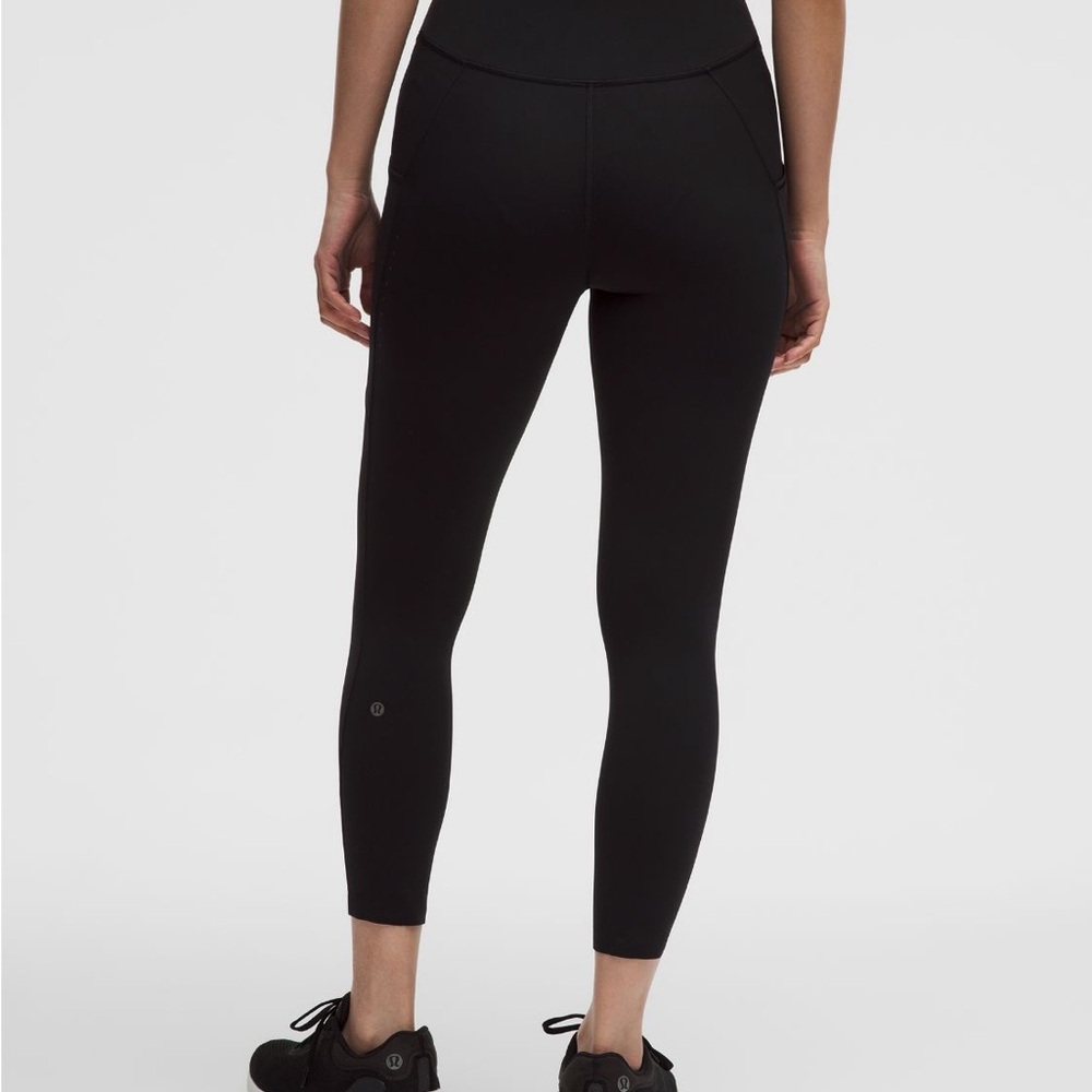 Lululemon Fast and Free Tights 25” - Picture 3 of 10